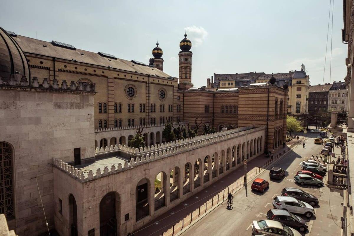 New A C Studio With View Of The Synagogue Budapest Extérieur photo